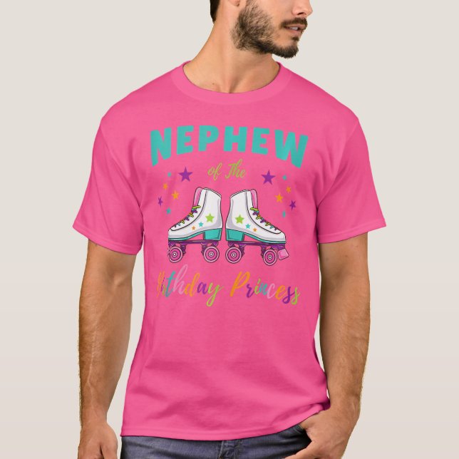 Nephew Of The Birthday Princess Roller Skating T-Shirt (Vorderseite)