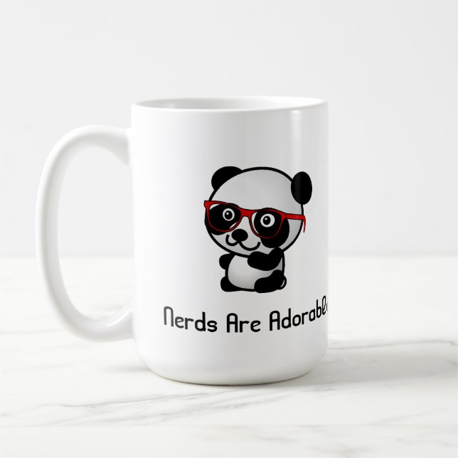 Nerds sind entzückender niedlicher Panda mit Kaffeetasse (Links)