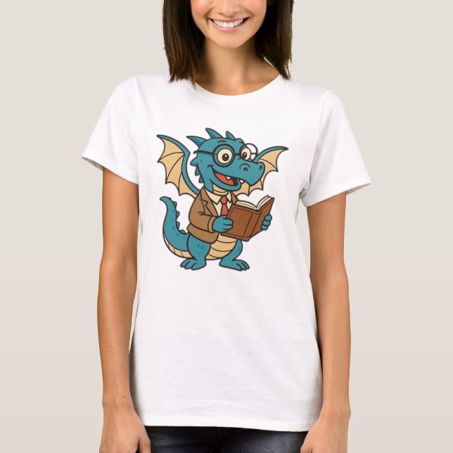 Nerdy Dragon Reading a Book T-Shirt (Vorderseite)