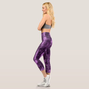 Nervous Energy Grungy Abstrakt Art Amethyst Orchid Capri Leggings