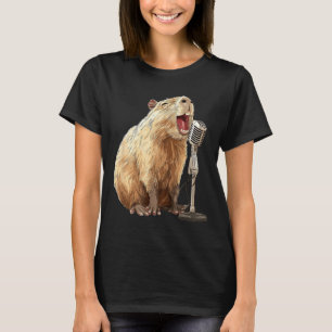 Nett Capybara mit Mikrofon für Karaoke und Singen T-Shirt