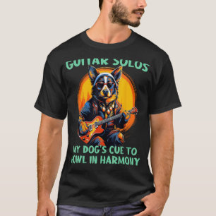 Nette Hunde-Rockband mit elektrischer Gitarre für T-Shirt