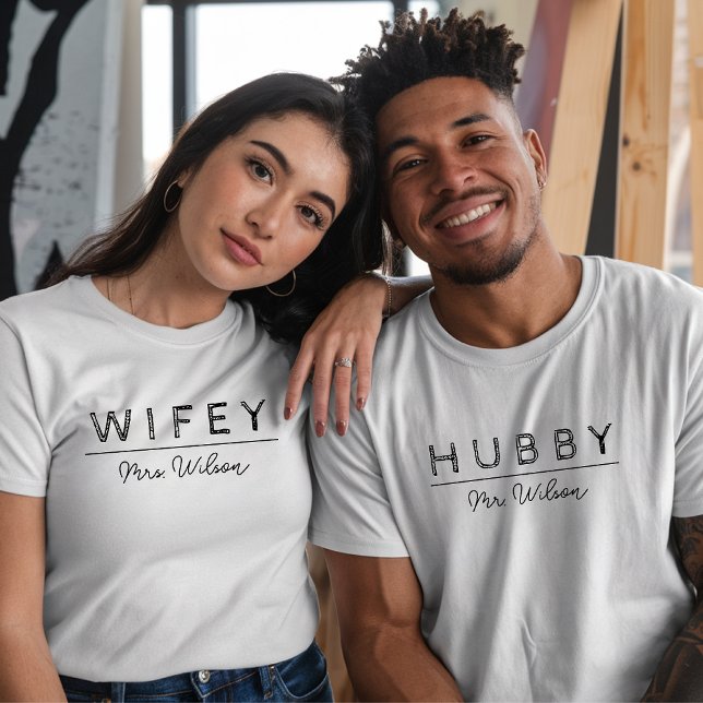 Neu Verheiratete Honeymoon Custom Shirts für Paare (wife and husband shirt, minimalist couple shirt, honeymoon shirt, newlywed shirt, just married shirt)