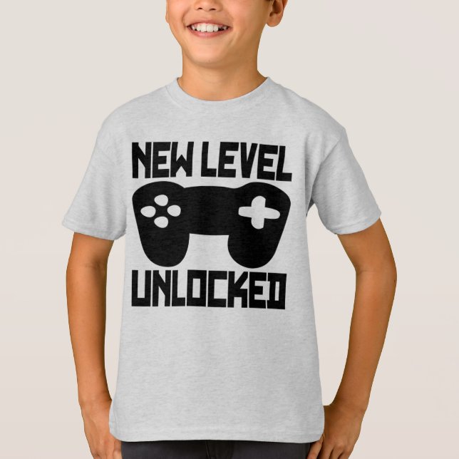 NEUE EBENE ENTLOCKT. T-Shirt (Vorderseite)