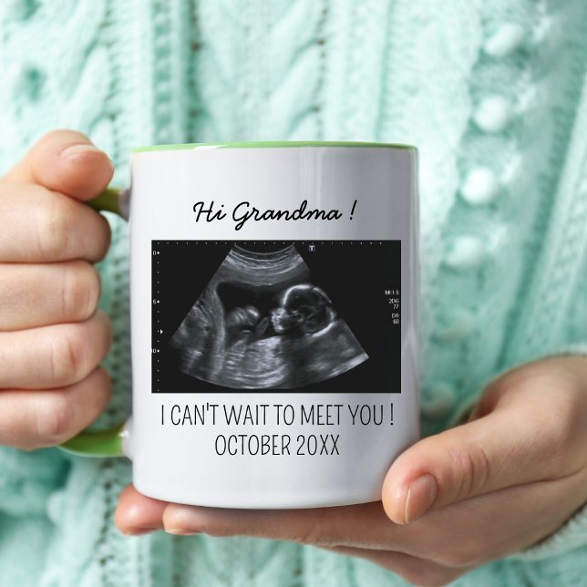 Neue Oma Ultrasound Baby-Ankündigung Tasse (Von Creator hochgeladen)
