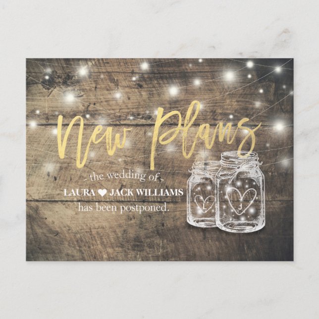 Neue Pläne Hochzeitspause Mason Jars Wood Ankündigungspostkarte (Vorderseite)