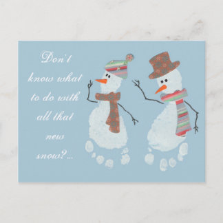 Neue Schneefreunde machen - Baby Footprint Snowmen Postkarte