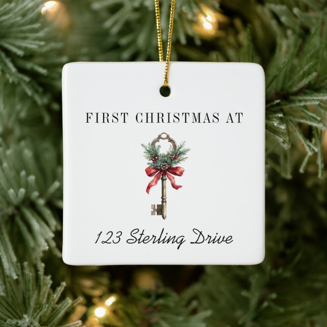 Neue Zuhause Personalisiert Erster Weihnachtsfeier Keramikornament (Baum)