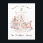Neue Zuhause Pink Snowman Weihnachtskarte Feiertagspostkarte<br><div class="desc">Haus zur Weihnachtszeit mit kleinen pinkfarbenen Schneemännern.</div>