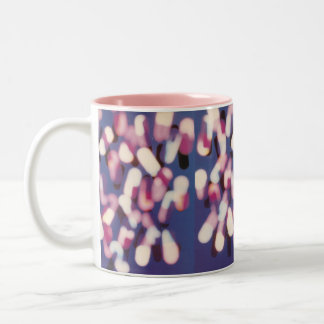Neuer Auftrag - dünne Linie - Pillen grafisch Zweifarbige Tasse