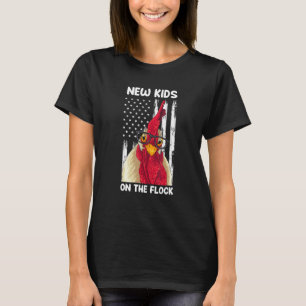 Neues Kind Auf Der Herde Usa Hühnerfarm Kinder Jun T-Shirt