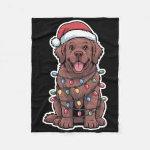 Neufundland Hund wackelt in Weihnachtsbeleuchtung Fleecedecke