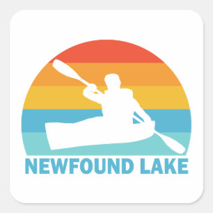 Neugefundener See New Hampshire Kayak Quadratischer Aufkleber