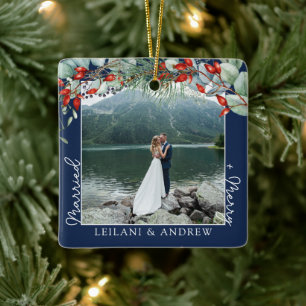 Neugezogenes WeihnachtsFoto Watercolor Holly Navy Keramikornament