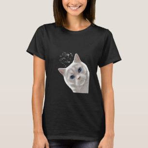 Neugierige Britisch Kurzhaar Katze T-Shirt