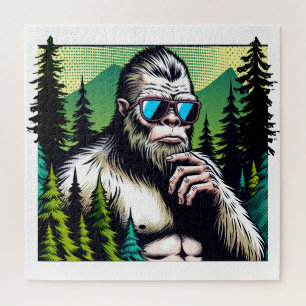 Neugieriger Bigfoot mit Sonnenbrille versteckt sic
