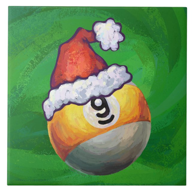 Neun Ball in Weihnachtsmannmütze über Grün Fliese (Vorderseite)