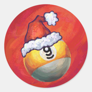 Neun Ball in Weihnachtsmannmütze über Rot Runder Aufkleber