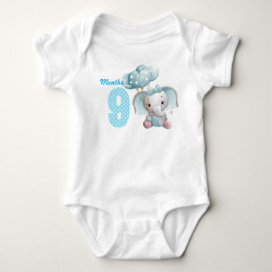 Neun Monate Baby-Bodysuit Baby Strampler