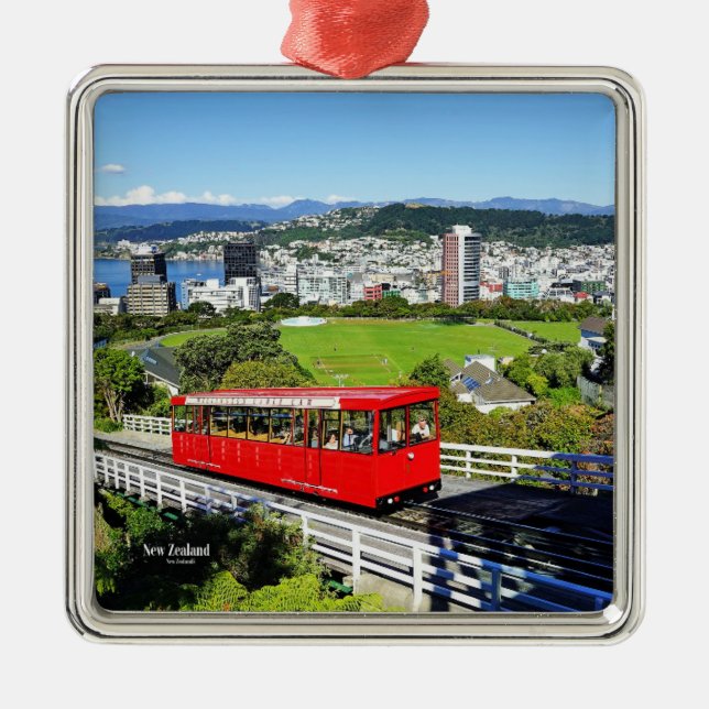 Neuseeland, Rotes Seilbahn, Ornament Aus Metall (Vorne)