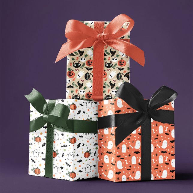 Neutral Mixed Halloween Patterns Ghost Pumpkins Geschenkpapier Set (Von Creator hochgeladen)