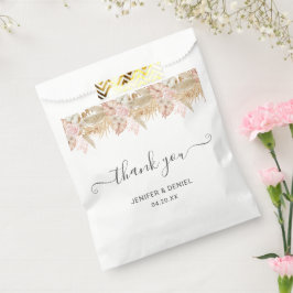 Neutral Palm and Pampas Flower Decor Wedding Geschenktütchen