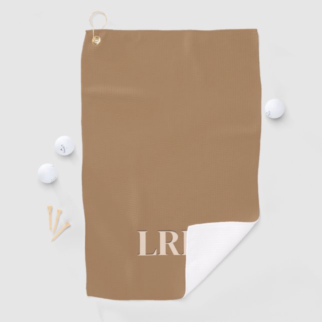 Neutral Tan Brown Modern Classic Initial Monogram Golfhandtuch (Insitu)