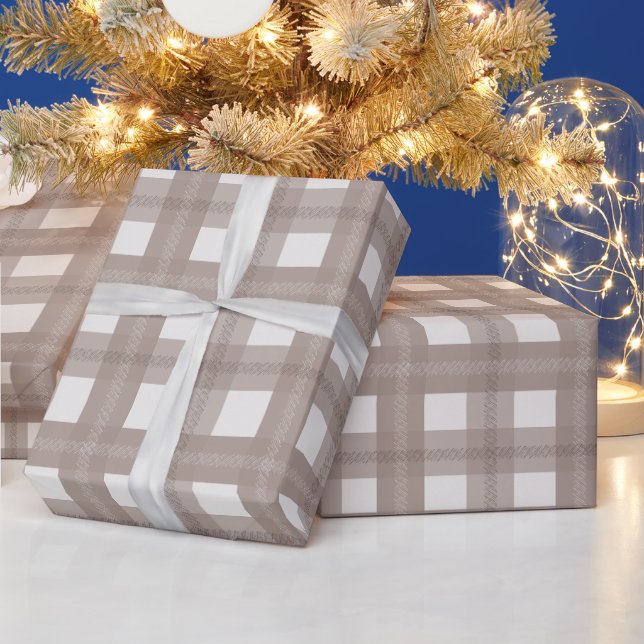 Neutral Taupe Christmas Plaid Pattern Geschenkpapier (Feiertage)