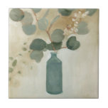 Neutrale Anordnung - Grünflächen in Vase Fliese<br><div class="desc">Neutrale Anordnung III von Emma Scarvey. Die Grünflächen sind in einer grünlich aquamarinen Vase gehalten.</div>