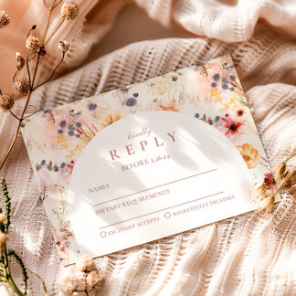 Neutrale Aquarell-Blumen-Abschlussfeier RSVP Karte