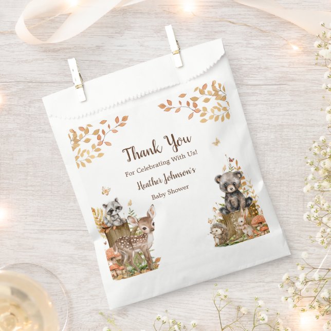 Neutrale Babydusche aus rustikalem Wald Geschenktütchen (Ausgeschnitten)