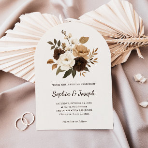 Neutrale und braune Blumenhochzeit Einladung
