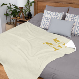 Neutrales Beige Gold Monogramm Fleecedecke