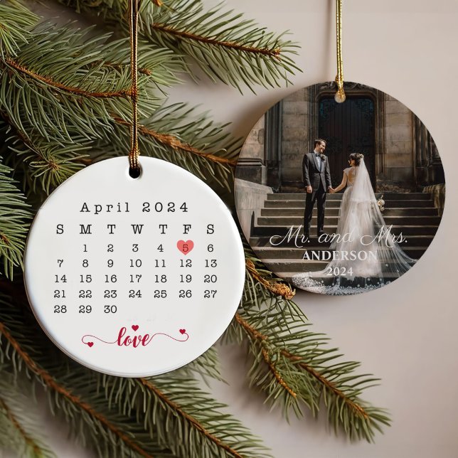 Neuverheiratete Ornament Hochzeitstag Foto (Von Creator hochgeladen)