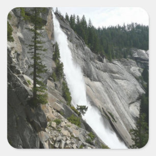 Nevada Falls im Yosemite-Nationalpark Quadratischer Aufkleber