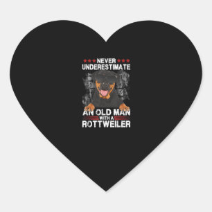 Never Underestimate an old man with a Rottweiler Herz-Aufkleber