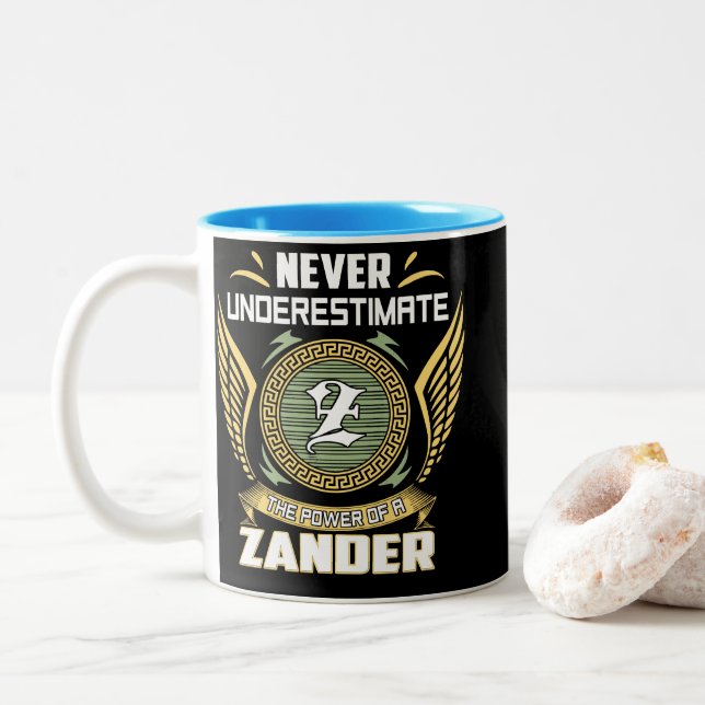 Never Underestimate The Power Of A Zander Zweifarbige Tasse (Mit Donut)