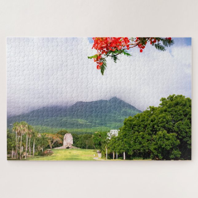 Nevis (Horizontal)