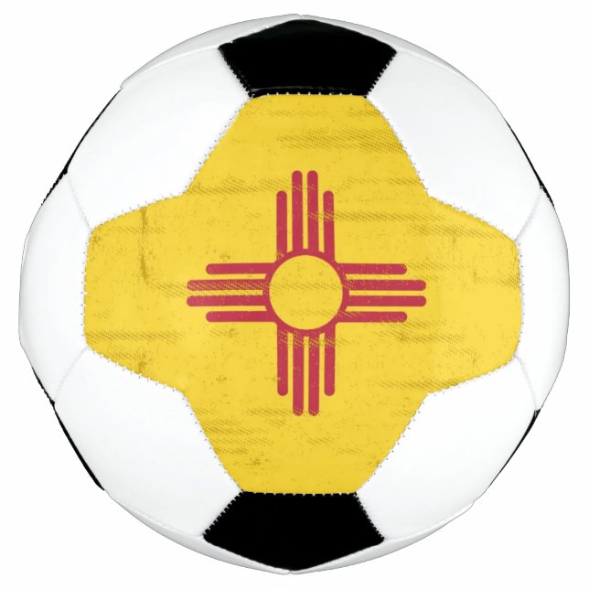 New Mexico grunge Flag. Flagge New Mexico mit Fußball (Vorderseite)
