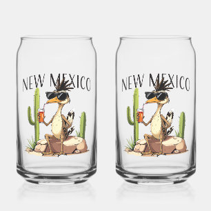 New-Mexico-Wegekuckuck mit einem Getränk Dosenglas