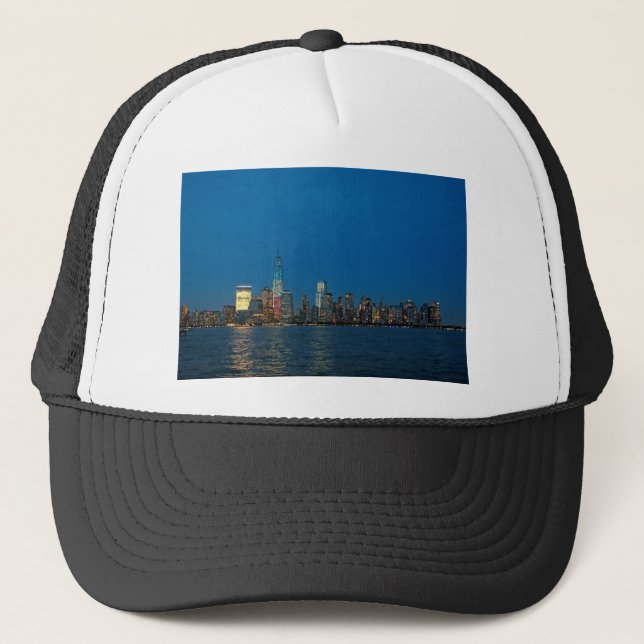 New night lights of New York City USA Truckerkappe (Vorderseite)