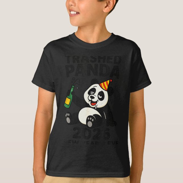 New Years Eve 2026 Trashed Panda Premium  T-Shirt (Vorderseite)