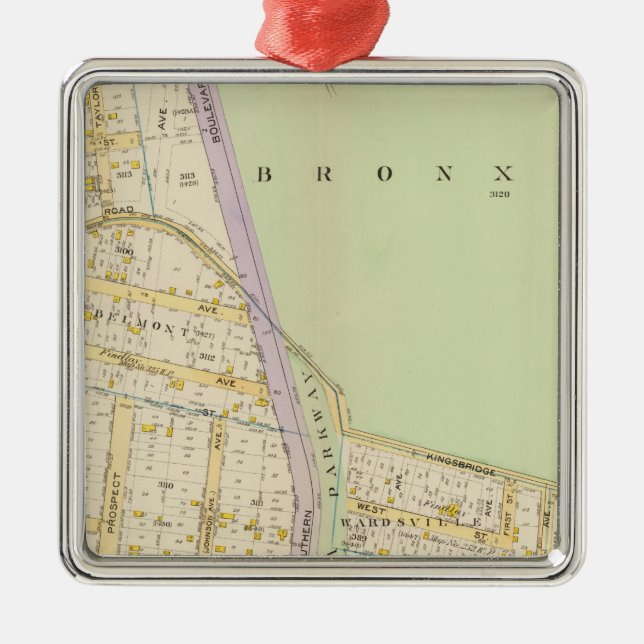 New York 19 Silbernes Ornament (Vorne)