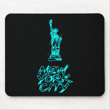 New York City Statue of Liberty Neon Cyan Pinsel