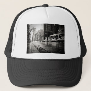 New York City Street im Regen Truckerkappe