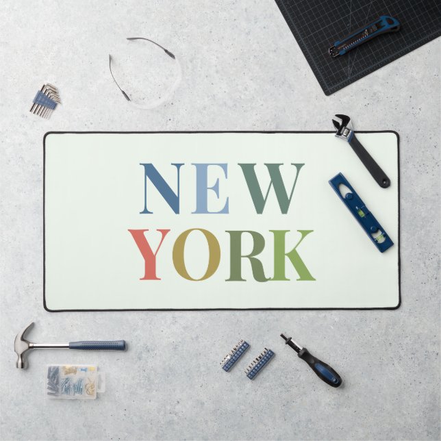 New York: Farbiger Text Schreibtischunterlage (Arbeitsplatz)