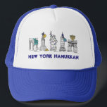 New York Hanukkah NYC Chanukah Happy Holidays Truckerkappe<br><div class="desc">Eine originelle Brien-and-Tinte-Illustration verschiedener New Yorker Sehenswürdigkeiten,  die für die Feriensaison "gekleidet" sind! Diese Chanukah Illustration ist auch auf anderen Produkten verfügbar. Sehen Sie nicht,  wonach Sie suchen? Brauchen Sie Hilfe bei der Anpassung? Kontaktieren Sie Rebecca,  um etwas für Sie entworfen zu haben.</div>