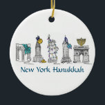 New York Hanukkah NYC Sehenswürdigkeiten Jüdischer Keramikornament<br><div class="desc">Die New Yorker Hanukkah-Ornamente sind mit New Yorker City-Sehenswürdigkeiten "gekleidet" für Hanukkah in Vergoldungen,  Menorahs,  Dreidecken und Lichtern. Erstellt aus einer originalen Marker-Abbildung. Sehen Sie nicht,  wonach Sie suchen? Brauchen Sie Hilfe bei der Anpassung? Kontaktieren Sie Rebecca,  um etwas für Sie entworfen zu haben.</div>