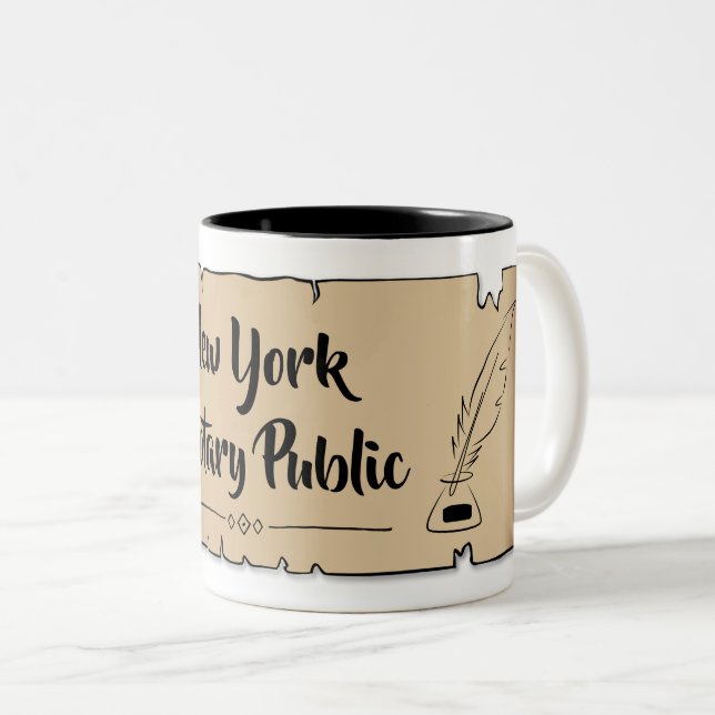 New York Notary Public Scroll Feather Quill Zweifarbige Tasse (VorderseiteRechts)