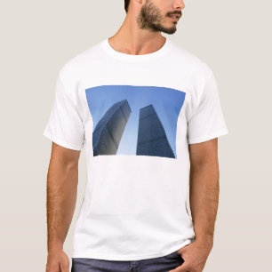 New York, USA. Blick auf Zwillingstürme der T-Shirt